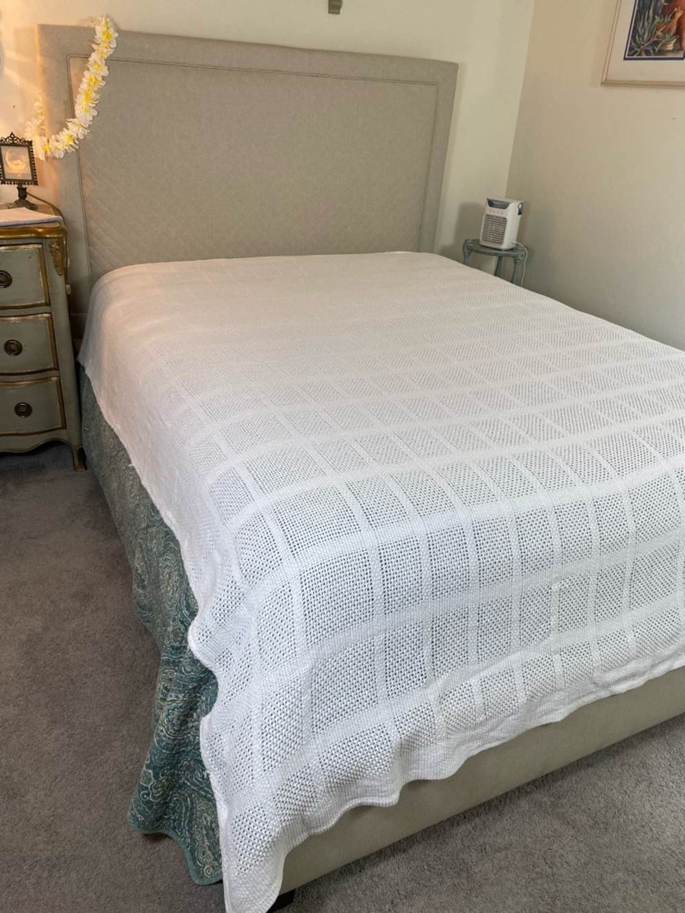 White Knit Cotton Blanket - Classic Lightweight Beach house coastal
